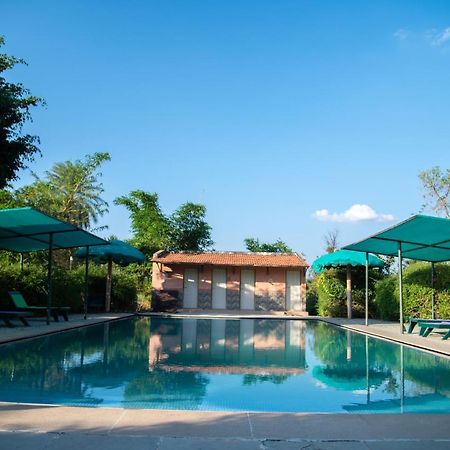 The Mountain Retreat Hotel Tiruvannamalai Luaran gambar
