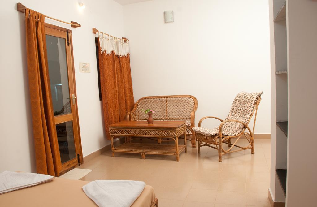 The Mountain Retreat Hotel Tiruvannamalai Luaran gambar