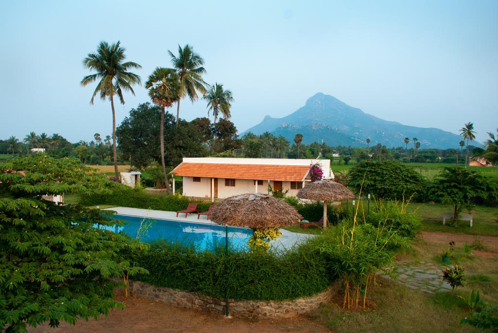 The Mountain Retreat Hotel Tiruvannamalai Luaran gambar