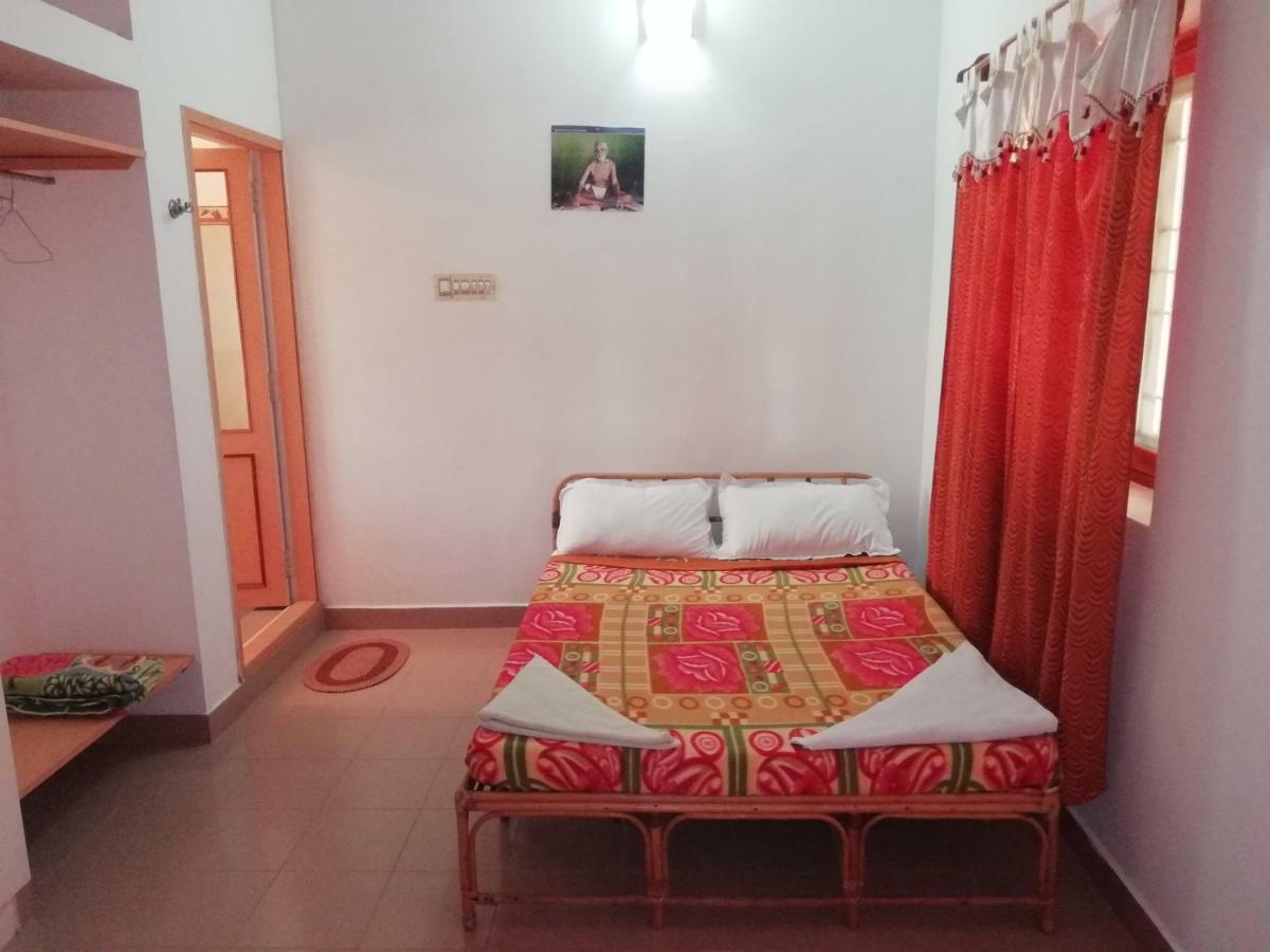 The Mountain Retreat Hotel Tiruvannamalai Luaran gambar