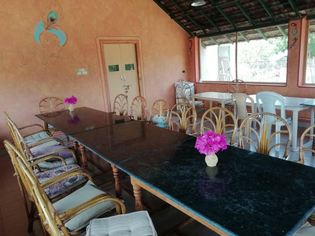 The Mountain Retreat Hotel Tiruvannamalai Luaran gambar