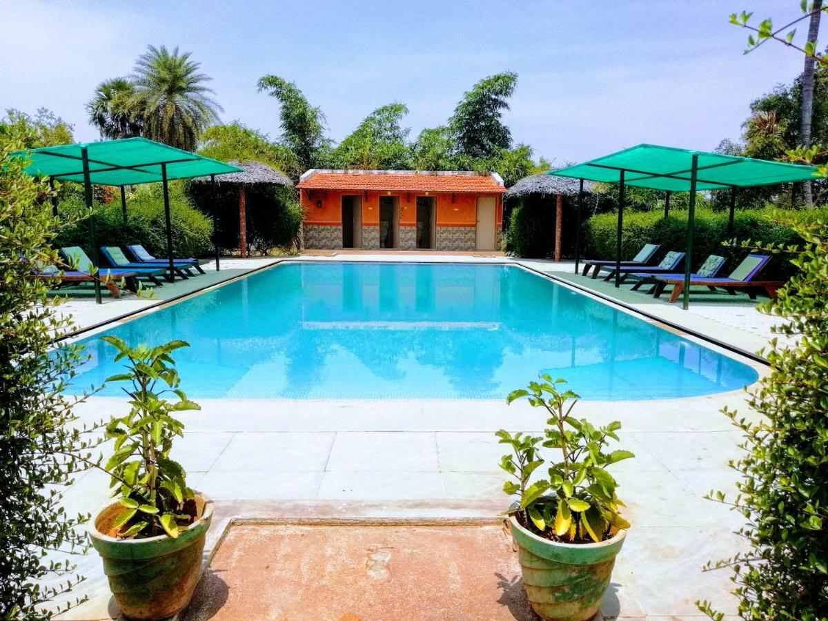 The Mountain Retreat Hotel Tiruvannamalai Luaran gambar
